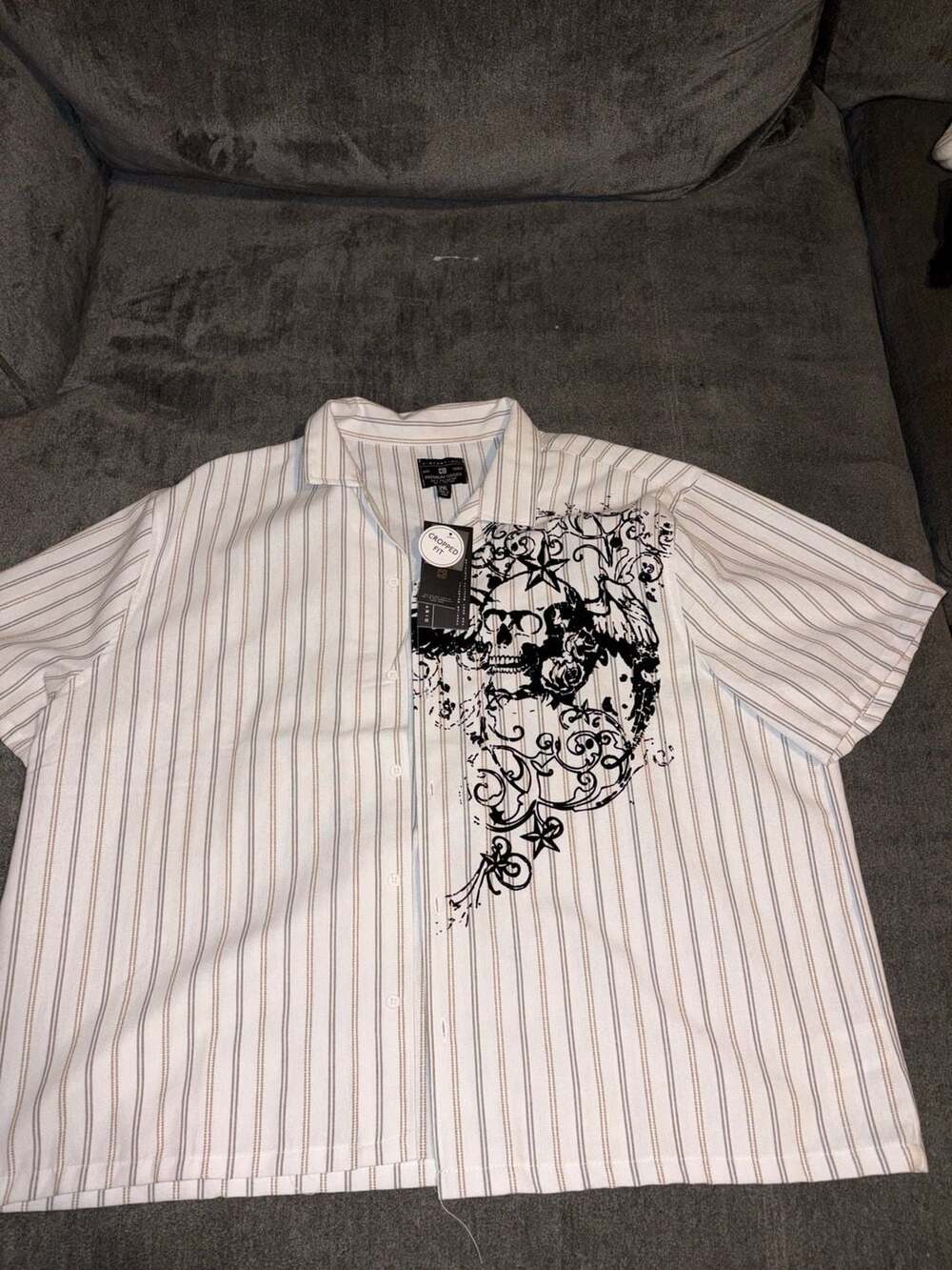 Distortion Button Down Shirt Size 2XL White Stripe Graphic Cropped